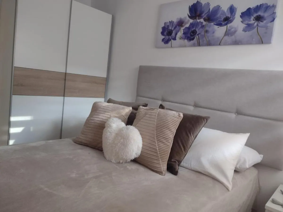 Campsite Habitacion Con Encanto En Piso Familiar A 5 Minutos Del Centro Vitoria-Gasteiz