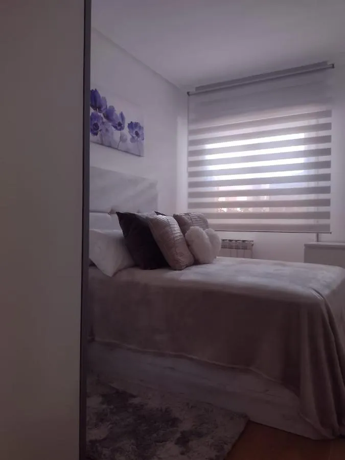 Campsite Habitacion Con Encanto En Piso Familiar A 5 Minutos Del Centro Vitoria-Gasteiz Spain